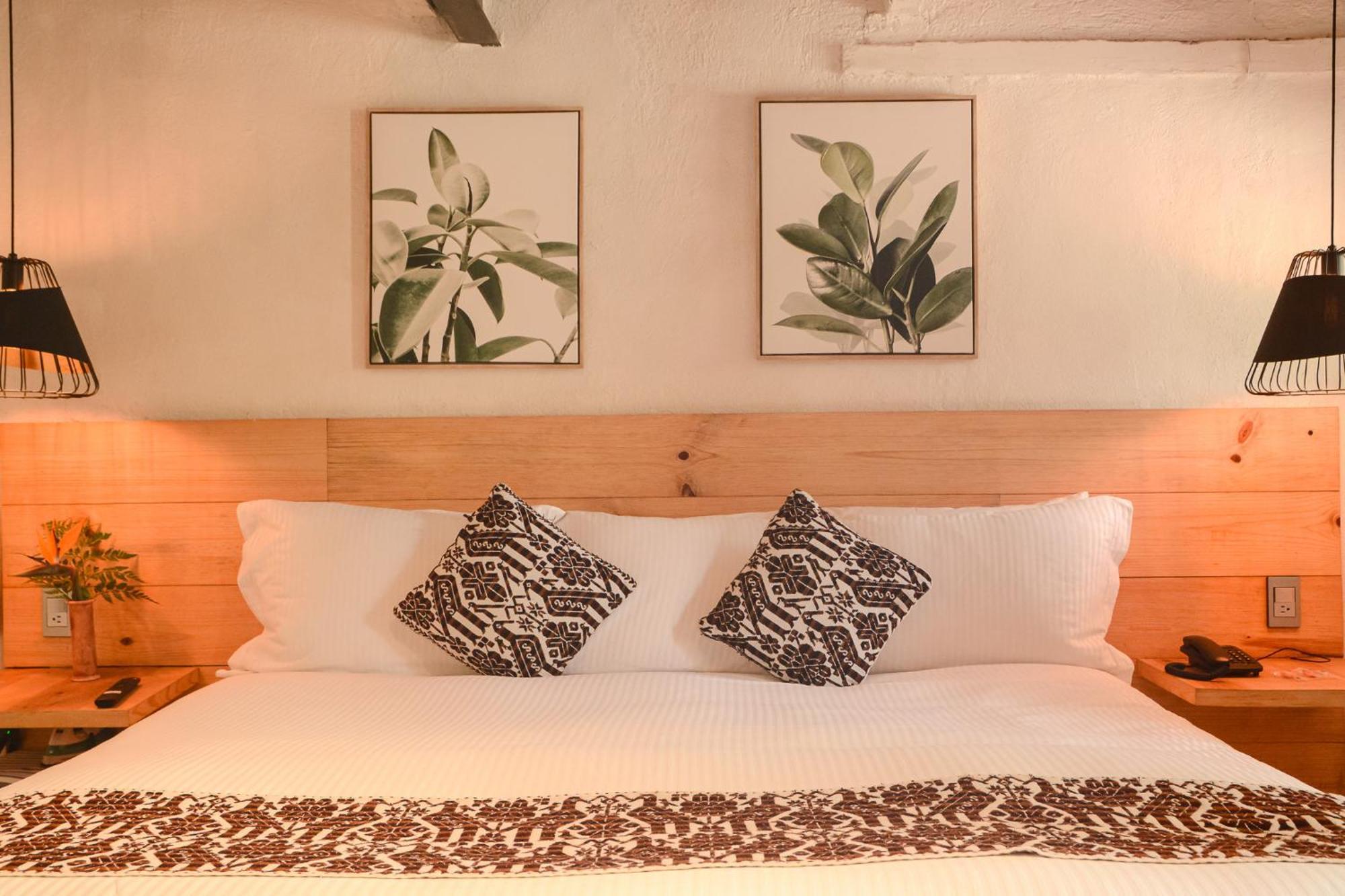 Petit Meson Hotel Valle de Bravo Bagian luar foto