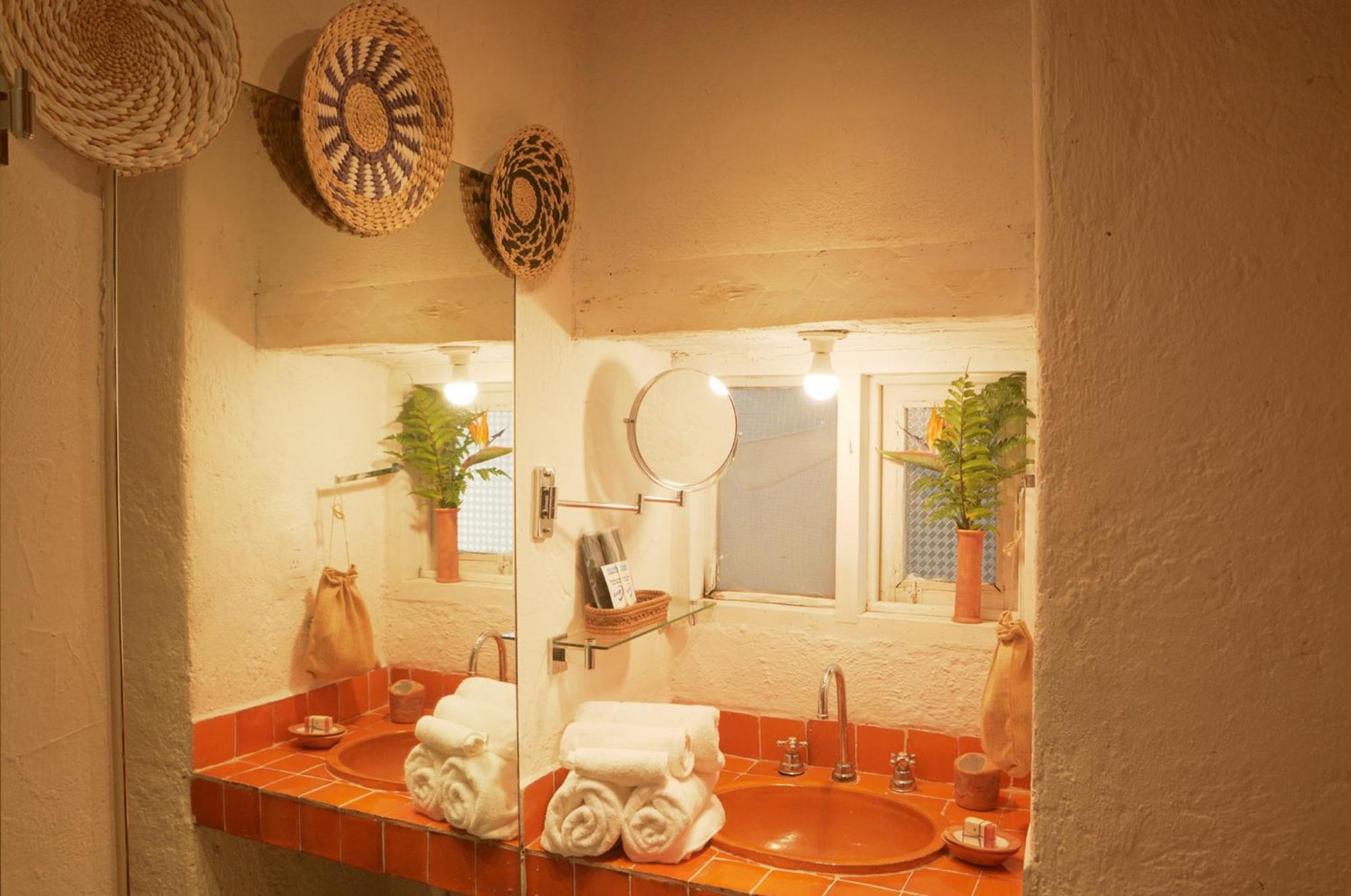 Petit Meson Hotel Valle de Bravo Bagian luar foto